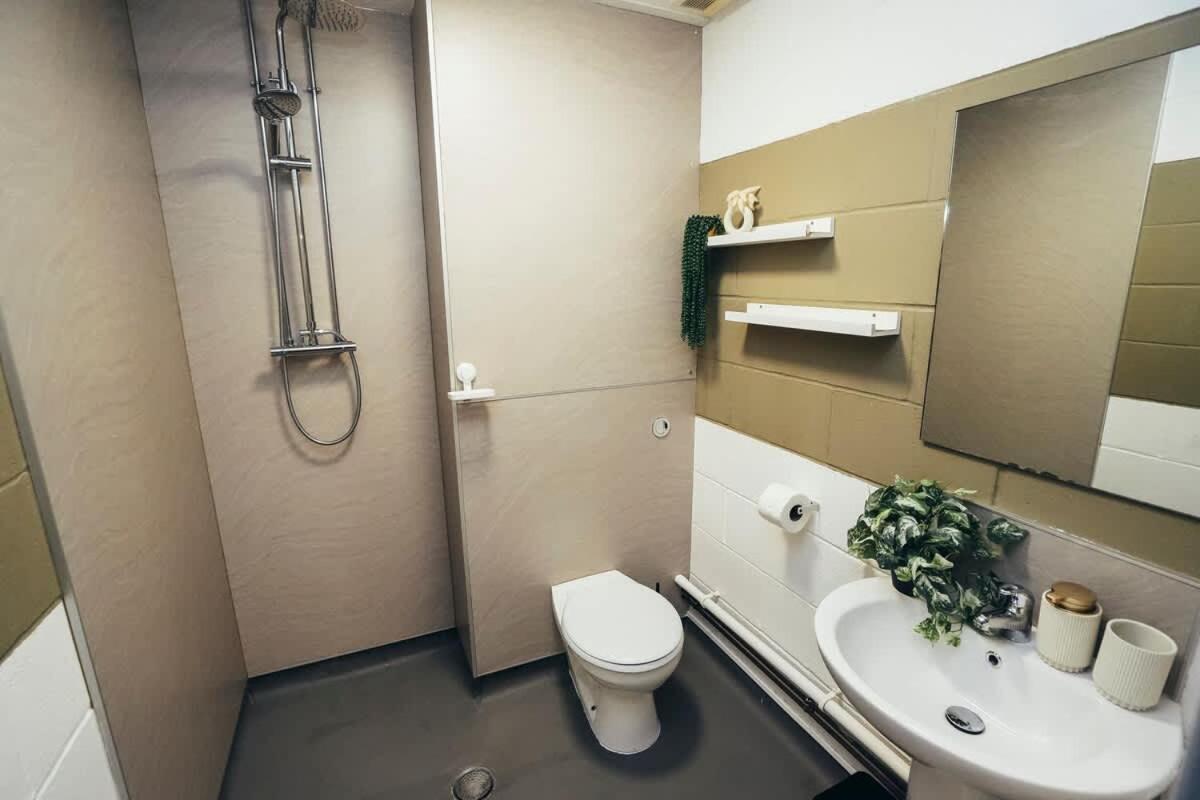 1Br City Centre Apt, Self Check In, Wifi, By Derbnb شيفيلد المظهر الخارجي الصورة